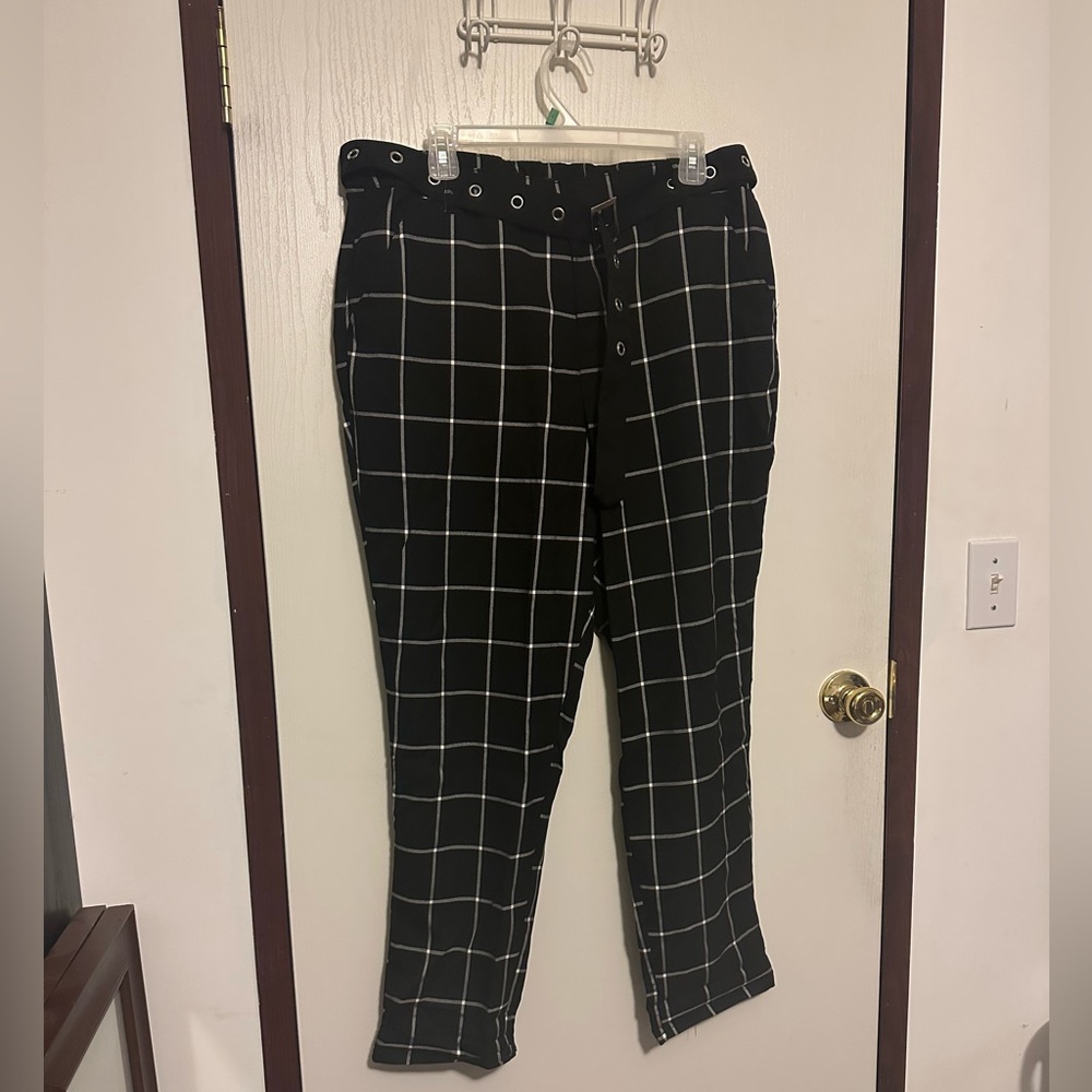 Hot Topic Grid Checkered Trousers